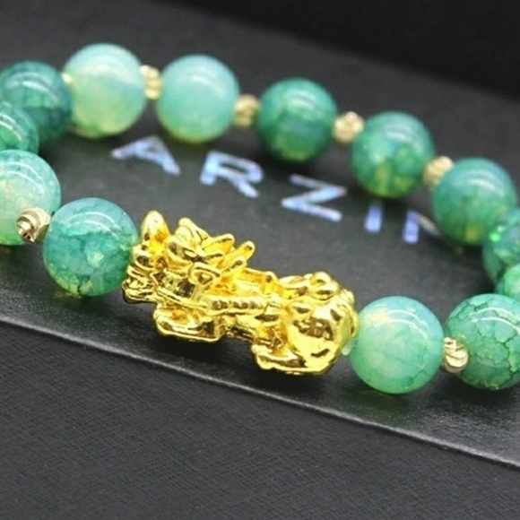 Jade Feng shui bracelet - Picture 1 of 1